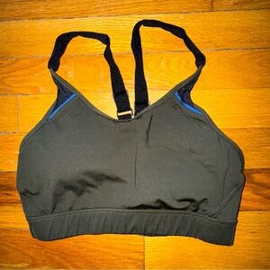 THE UPSIDE Revolve Sports Bra Green Black Small